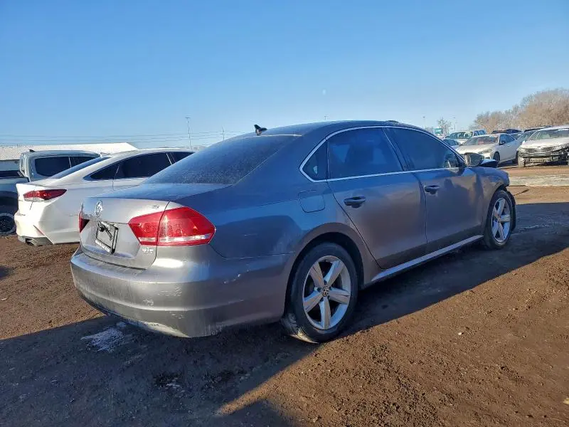 2012 VOLKSWAGEN PASSAT SE  