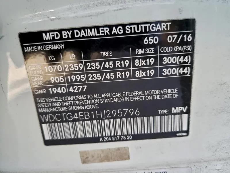 2017 MERCEDES-BENZ GLA 250  