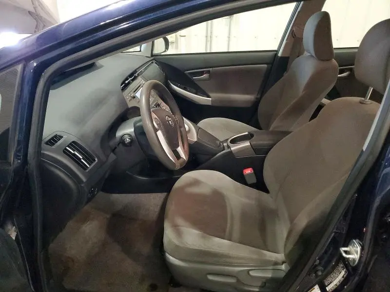 2013 TOYOTA PRIUS TWO  