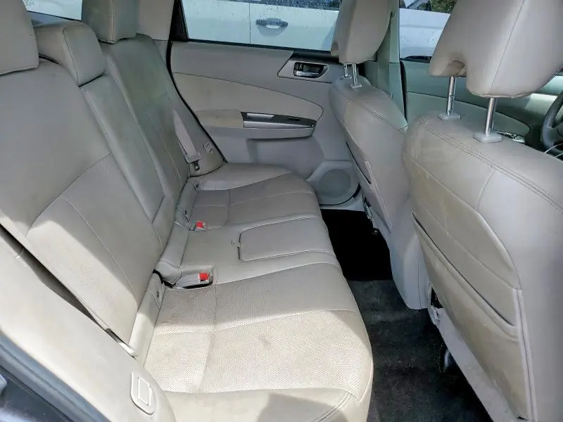 2013 SUBARU FORESTER TOURING  