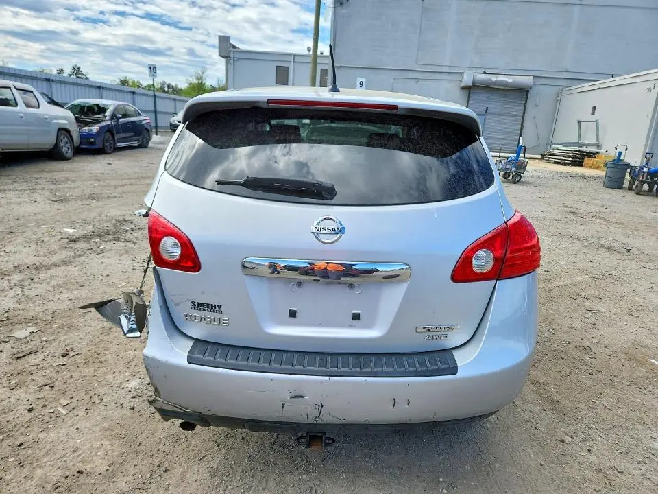 2012 NISSAN ROGUE S  
