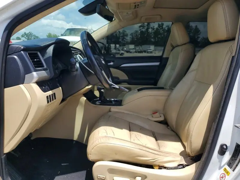 2017 TOYOTA HIGHLANDER XLE  