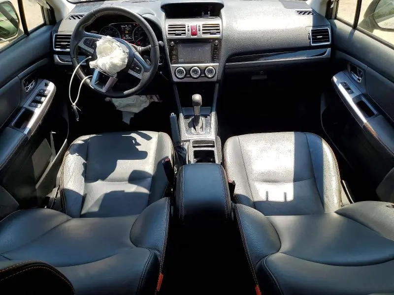 2016 SUBARU CROSSTREK LIMITED  