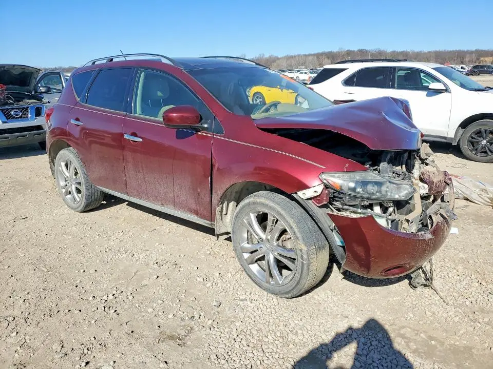 2010 NISSAN MURANO S  