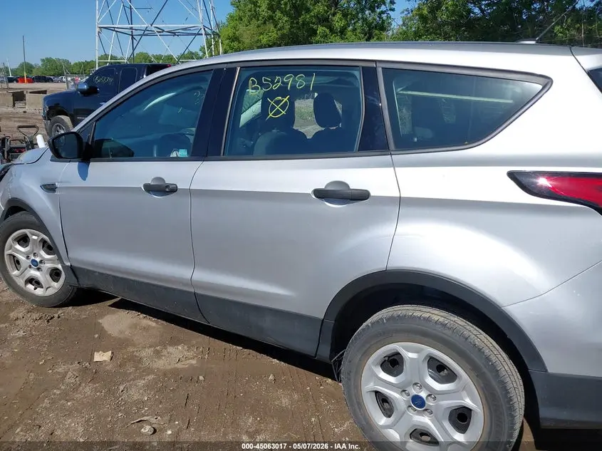 2019 FORD ESCAPE S