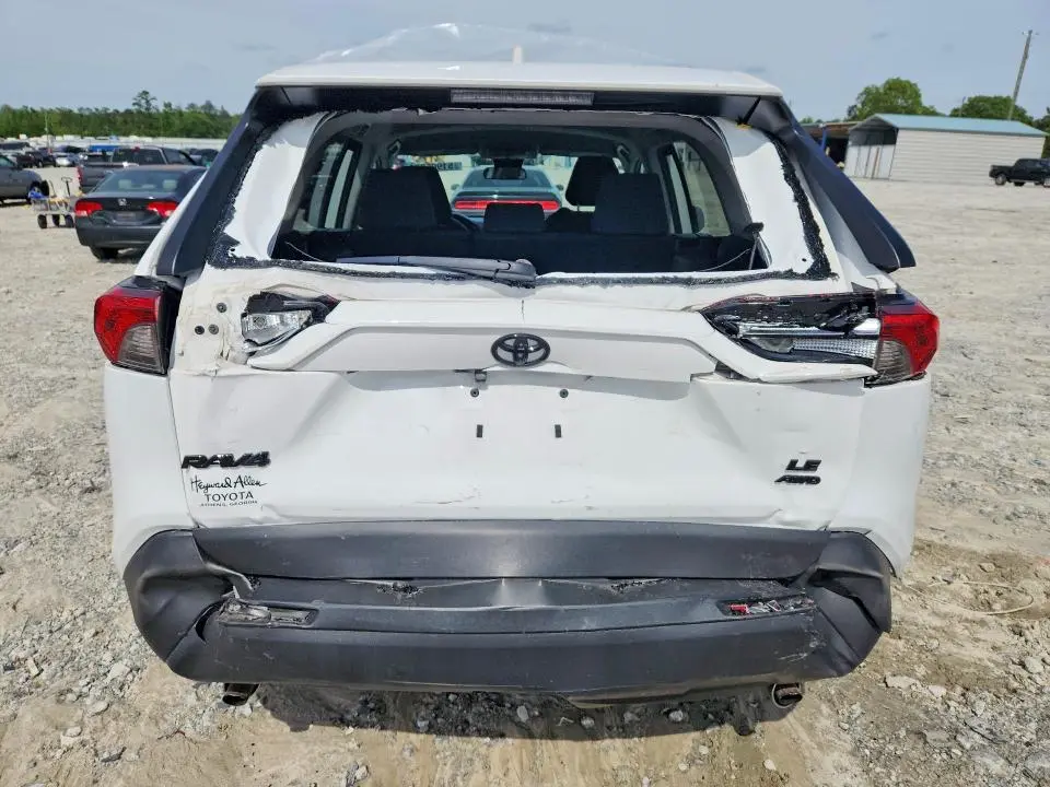 2024 TOYOTA RAV4 LE  