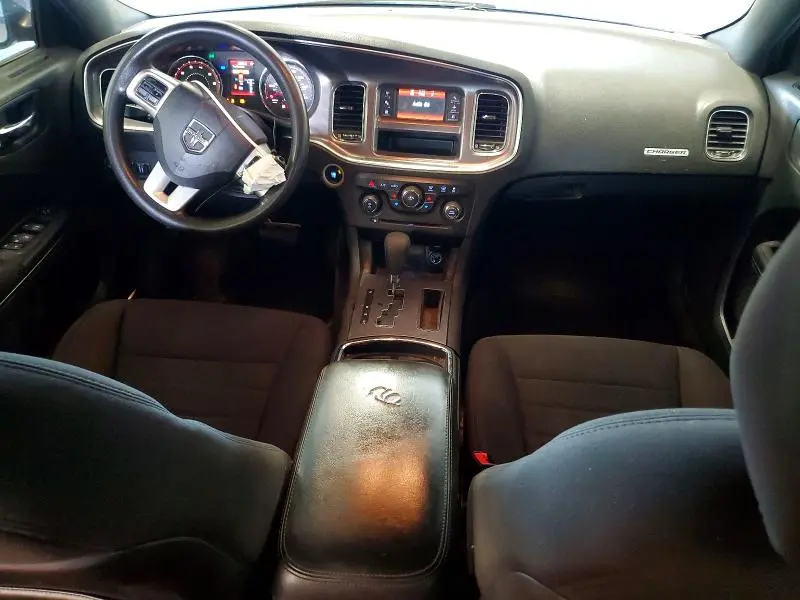2014 DODGE CHARGER SE  