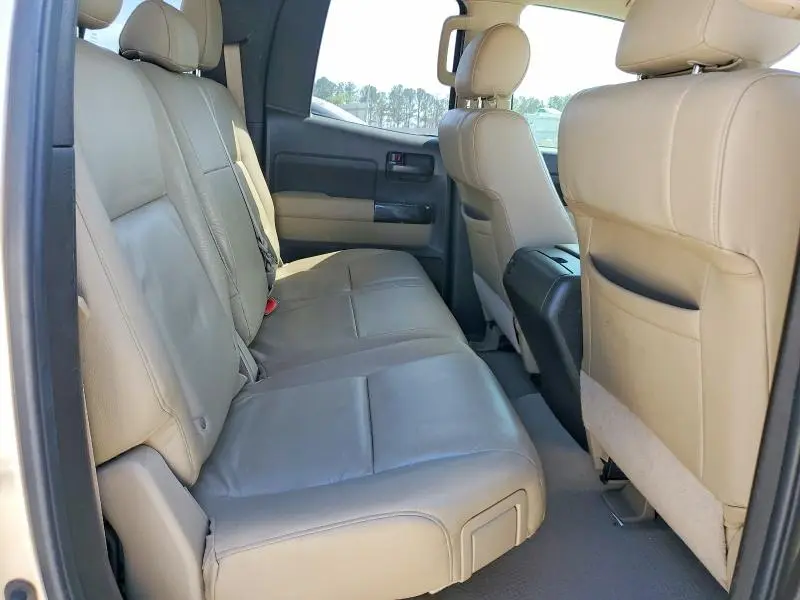 2010 TOYOTA TUNDRA GRADE  