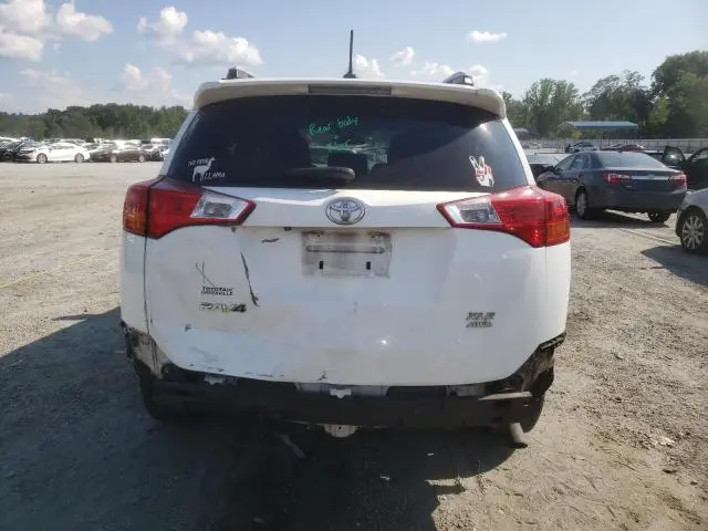 2015 TOYOTA RAV4 XLE  