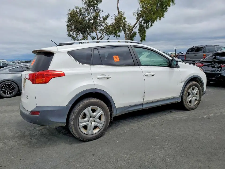 2014 TOYOTA RAV4 LE  