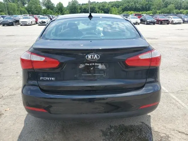 2016 KIA FORTE LX  