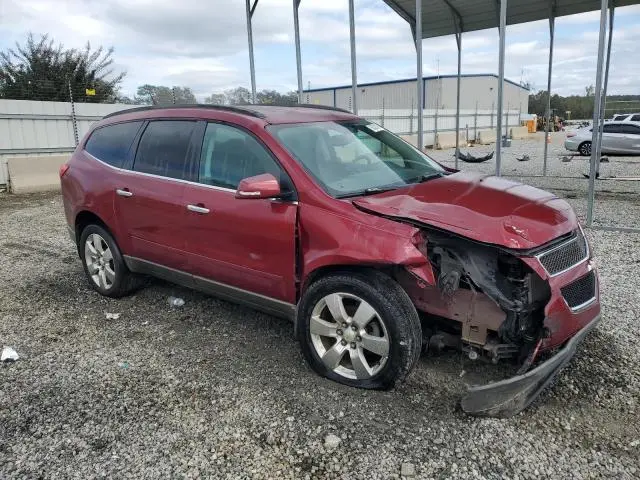 2010 CHEVROLET TRAVERSE LT  