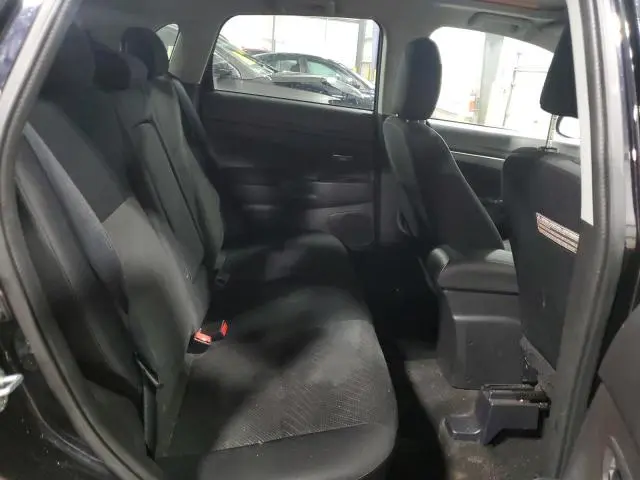 2013 MITSUBISHI OUTLANDER SPORT LE  
