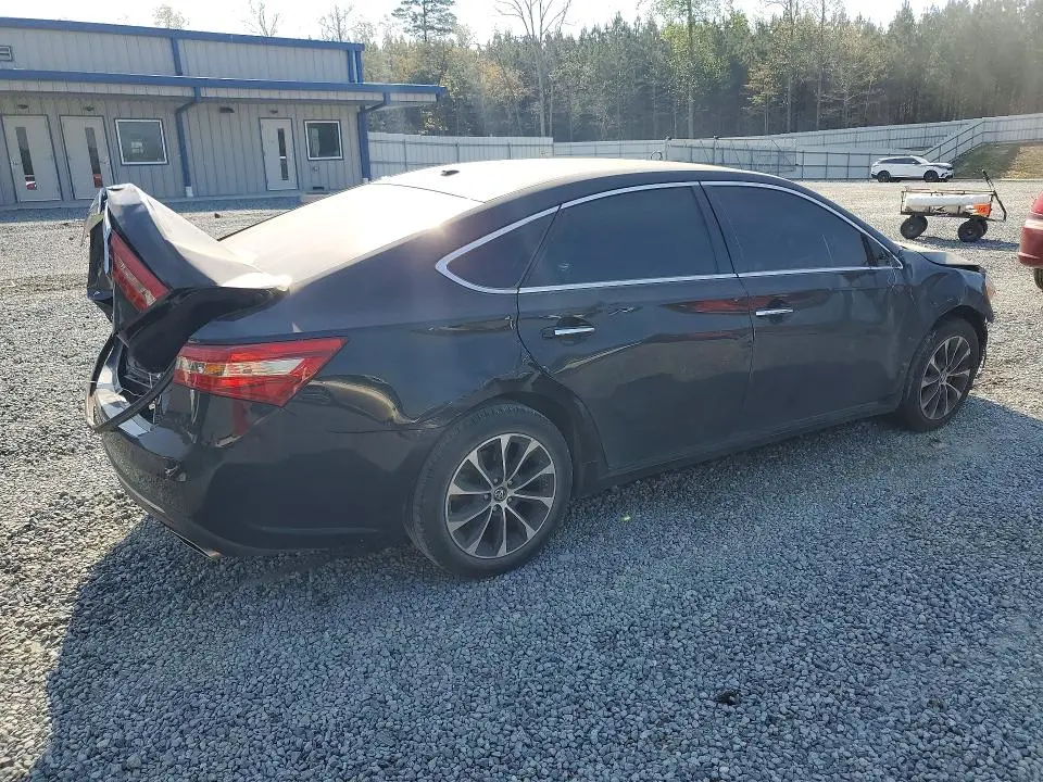 2017 TOYOTA AVALON XLE  