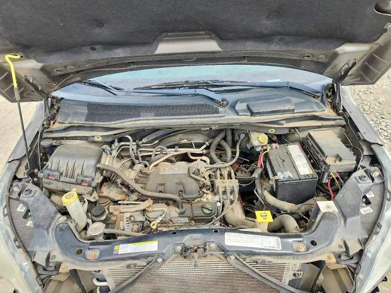 2010 VOLKSWAGEN ROUTAN SE  