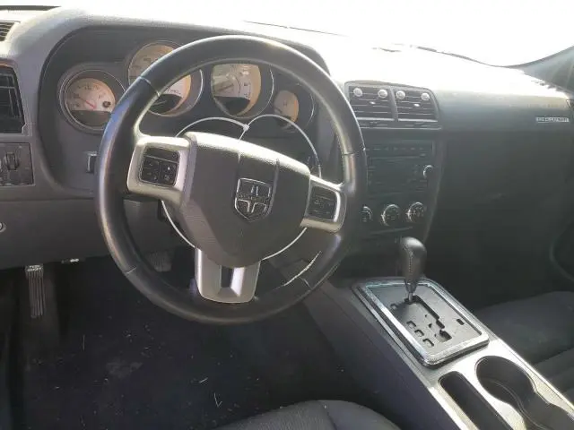 2013 DODGE CHALLENGER SXT  