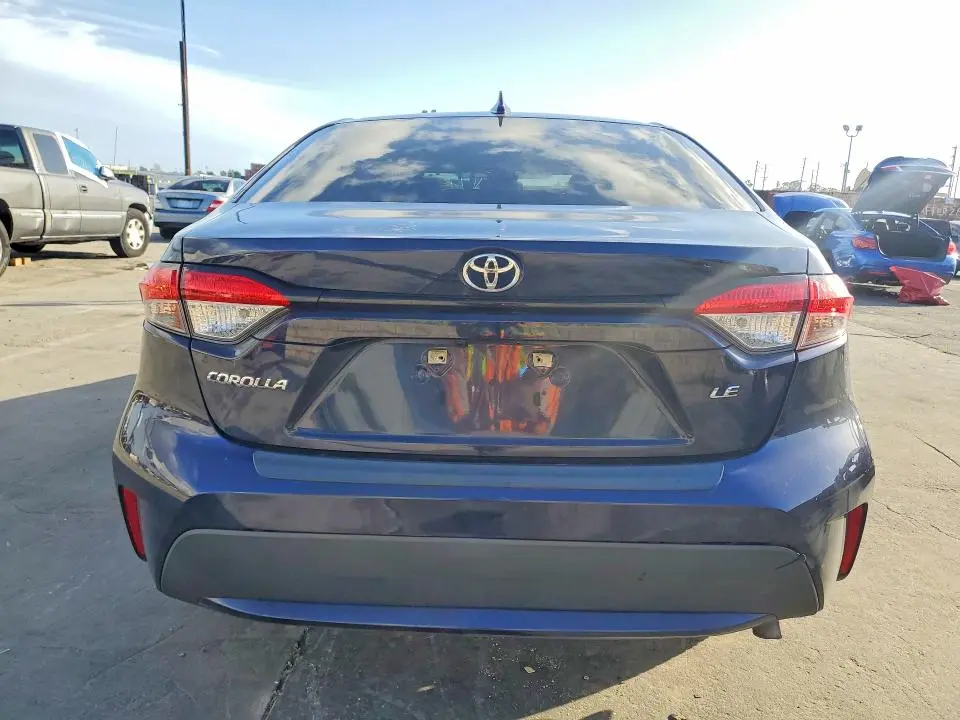 2021 TOYOTA COROLLA LE  