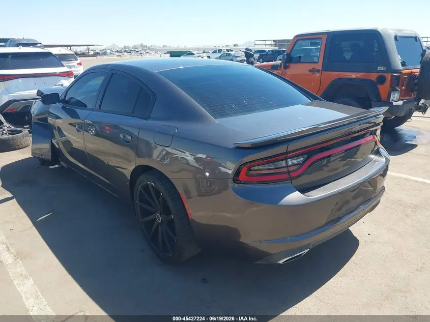 2015 DODGE CHARGER SE