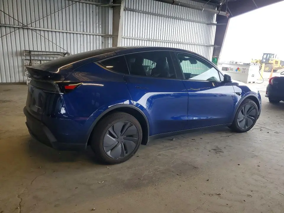 2026 TESLA MODEL Y   