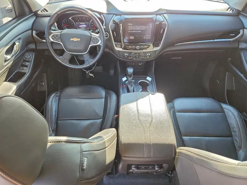 2021 CHEVROLET TRAVERSE LT  