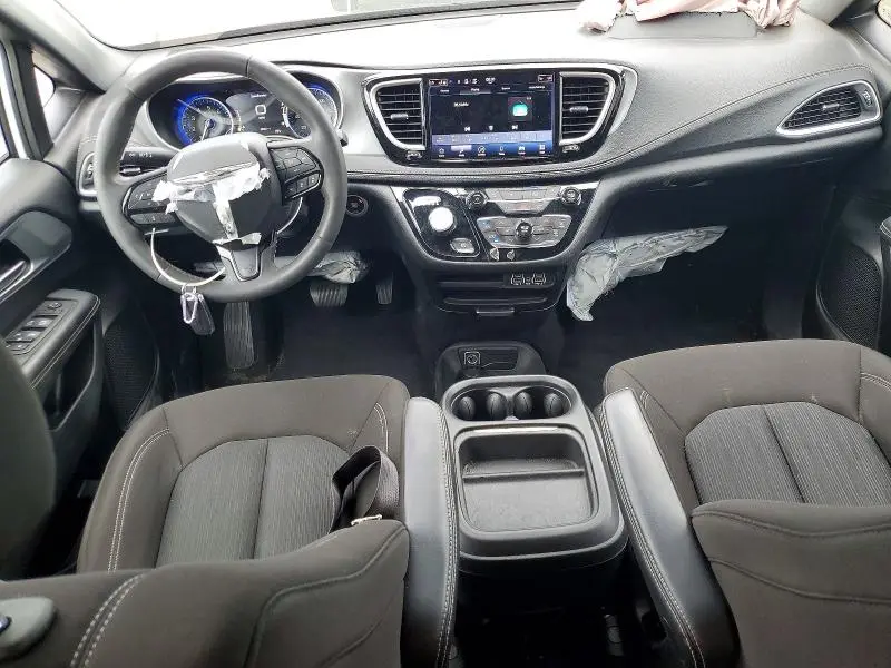 2023 CHRYSLER PACIFICA TOURING  