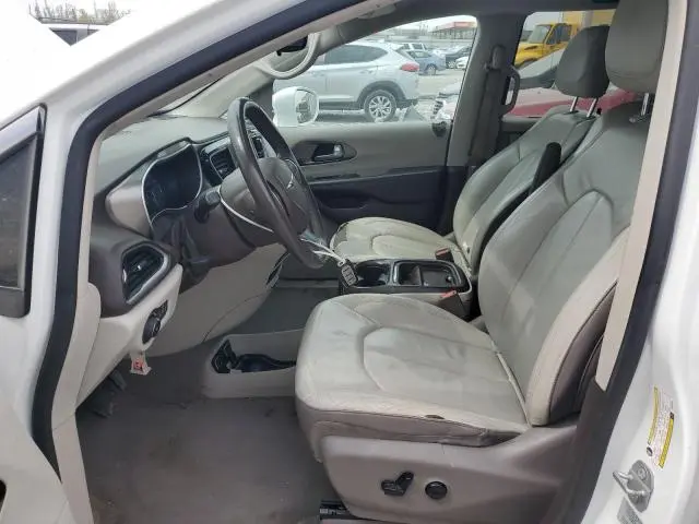 2017 CHRYSLER PACIFICA TOURING L  