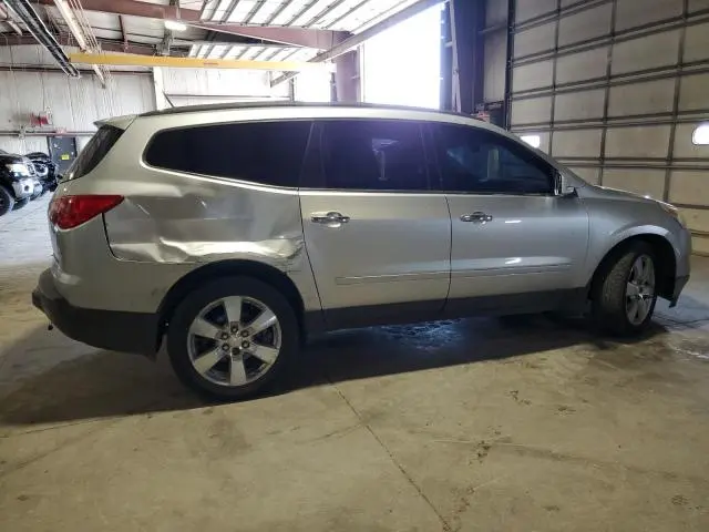 2011 CHEVROLET TRAVERSE LT  
