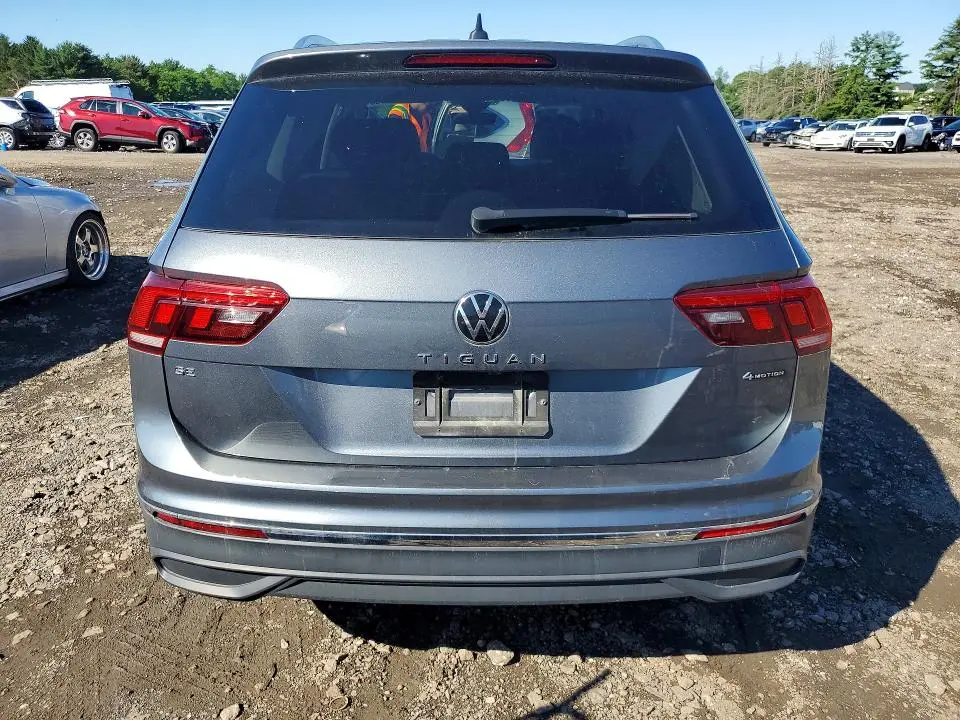 2024 VOLKSWAGEN TIGUAN SE  