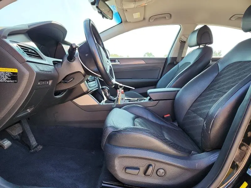 2016 HYUNDAI SONATA SPORT  