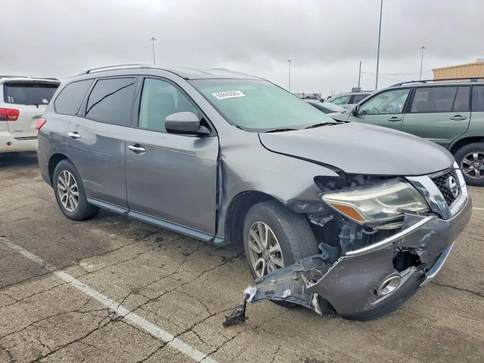 2015 NISSAN PATHFINDER SV  