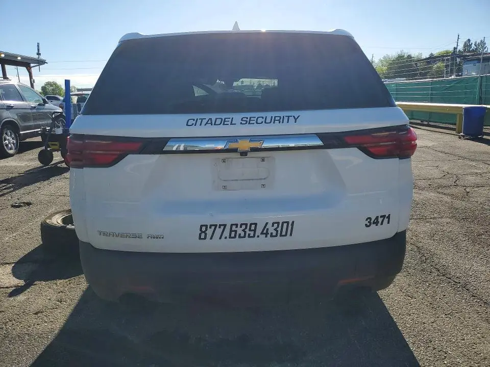 2023 CHEVROLET TRAVERSE LS  