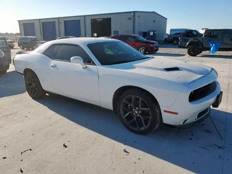 2023 DODGE CHALLENGER SXT  
