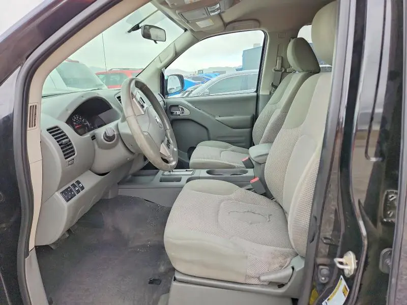 2019 NISSAN FRONTIER SV  