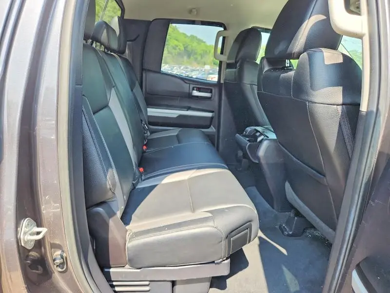 2021 TOYOTA TUNDRA DOUBLE CAB LIMITED  
