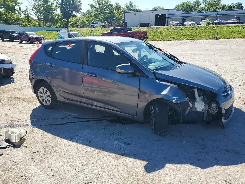 2017 HYUNDAI ACCENT SE  