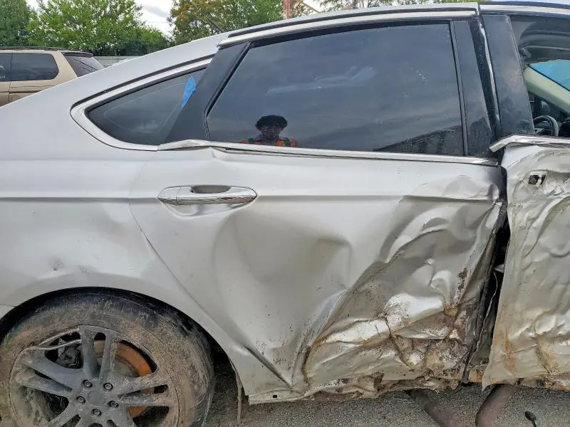 2016 FORD FUSION TITANIUM  