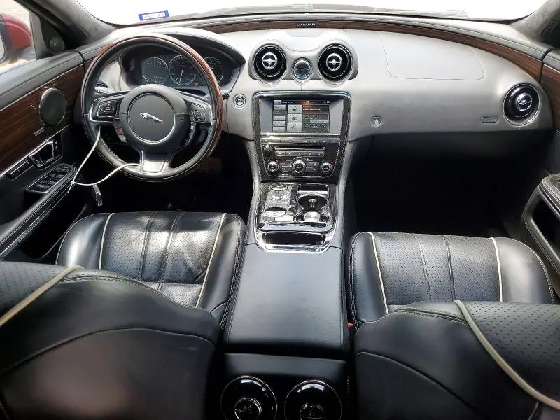 2015 JAGUAR XJL PORTFOLIO  