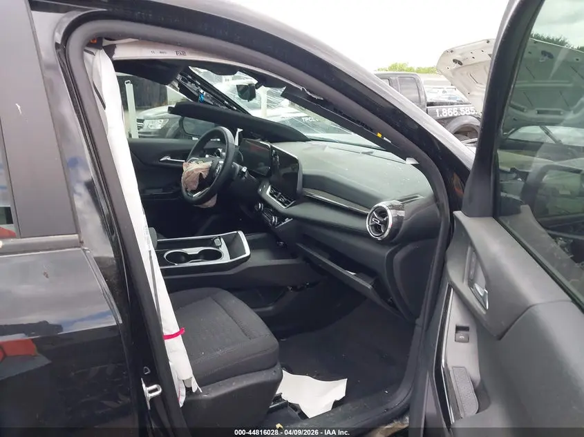 2025 CHEVROLET EQUINOX FWD LT