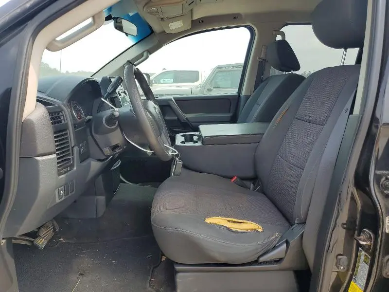 2013 NISSAN TITAN S  