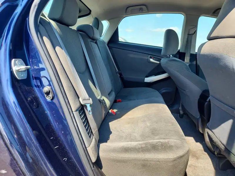 2015 TOYOTA PRIUS THREE  