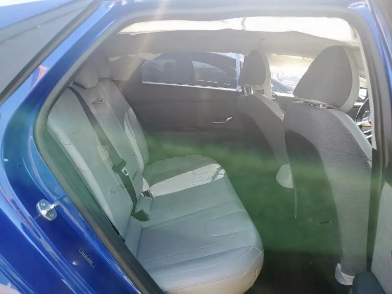 2021 HYUNDAI ELANTRA LIMITED  