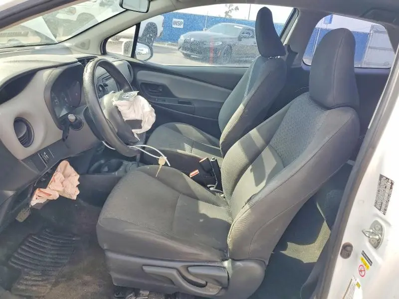 2015 TOYOTA YARIS 3-DOOR L  