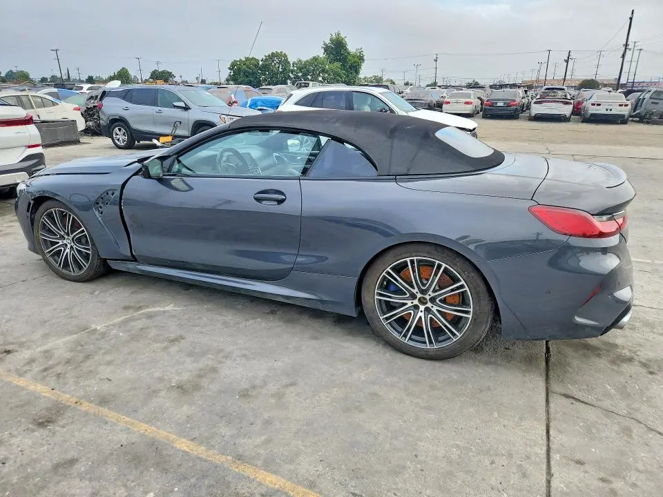 2020 BMW M8   