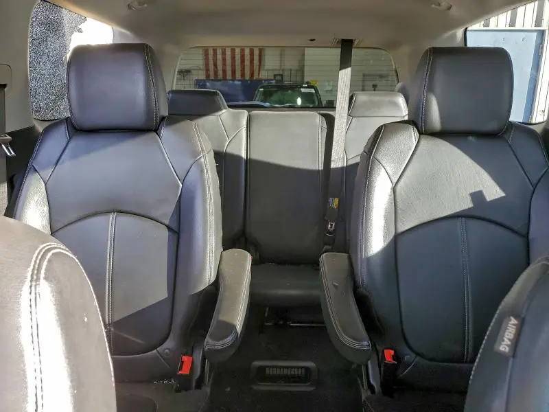 2016 GMC ACADIA SLT-1  