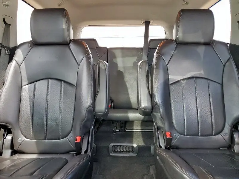 2016 CHEVROLET TRAVERSE LTZ  