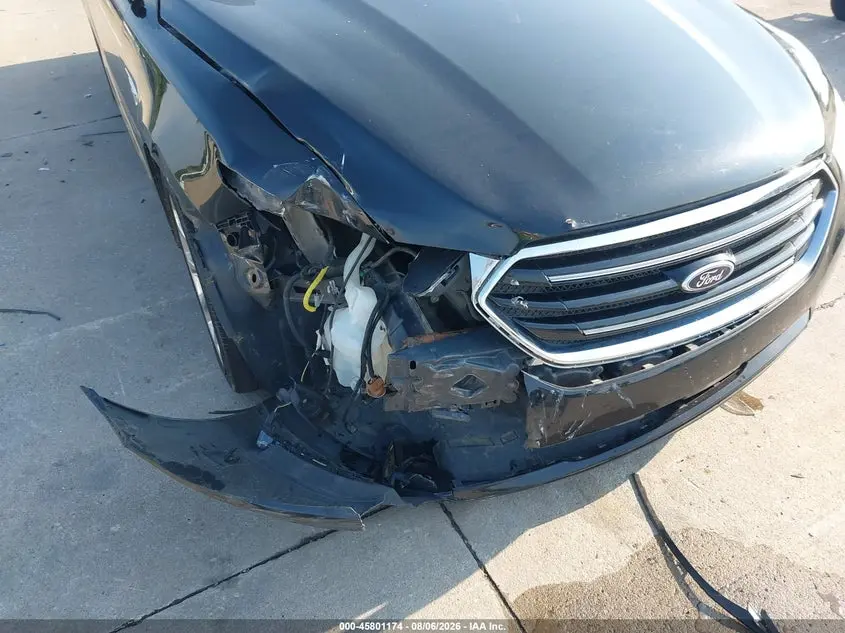 2013 FORD TAURUS LIMITED
