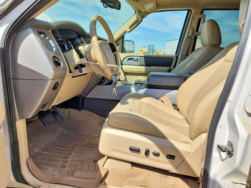 2011 FORD EXPEDITION EL XLT  