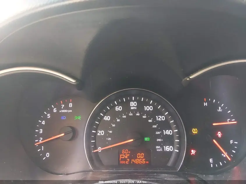 2014 KIA SORENTO LX