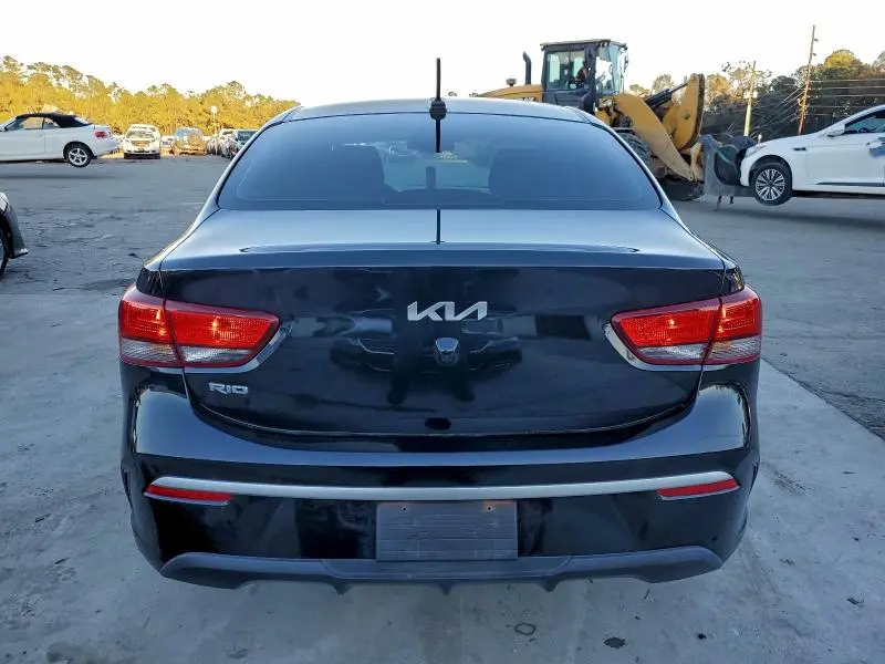 2023 KIA RIO LX  