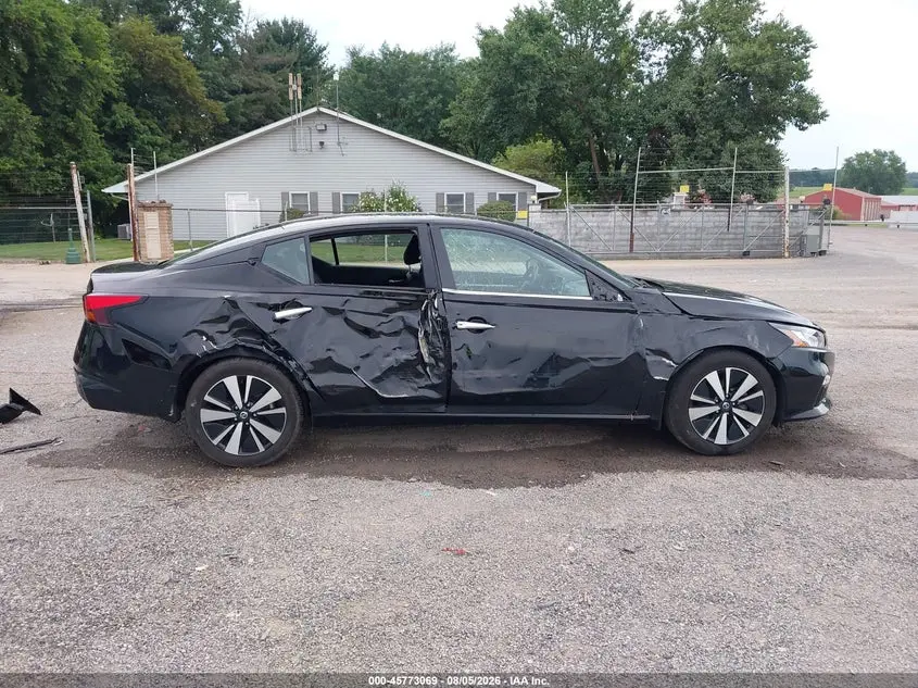 2021 NISSAN ALTIMA SL INTELLIGENT AWD